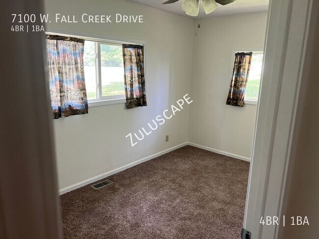 Building Photo - 7100 W Fall Creek Dr