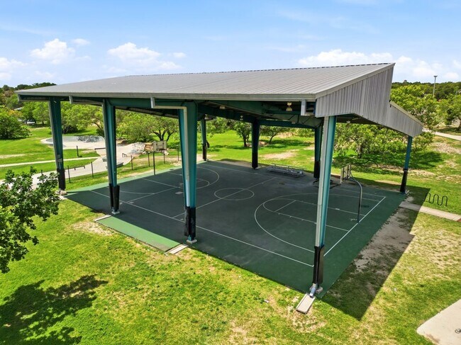 Building Photo - 1114 Churing Dr