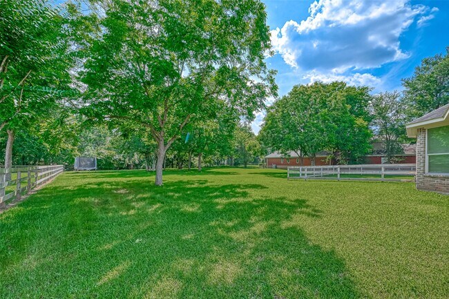 Building Photo - 32515 Westminster Dr