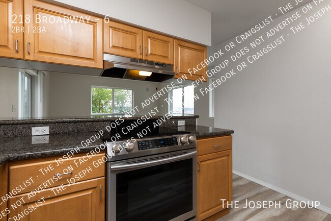 Building Photo - 218 Broadway-6