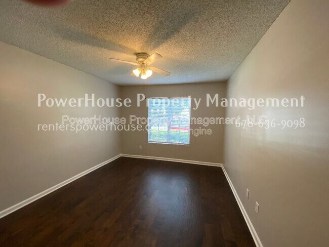 Building Photo - 5043 Brookside Ct