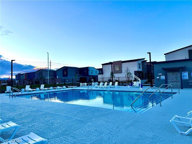 Building Photo - 6086 Lily Gdn St