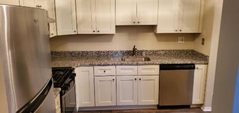 Gorgeous NEW kitchen - 610 Larch Ct