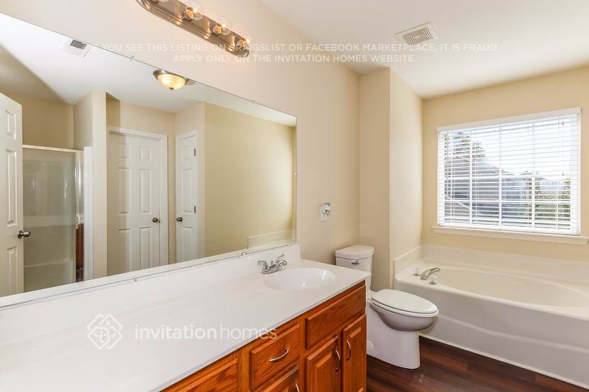 Building Photo - 9505 Constitution Hall Dr