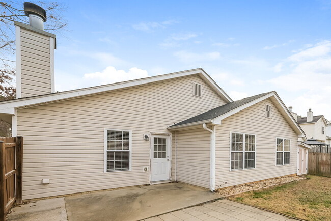 Building Photo - 2219 Ligney Creek Ln