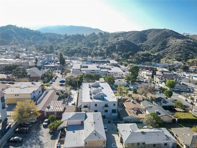 Building Photo - 7341 Valmont St