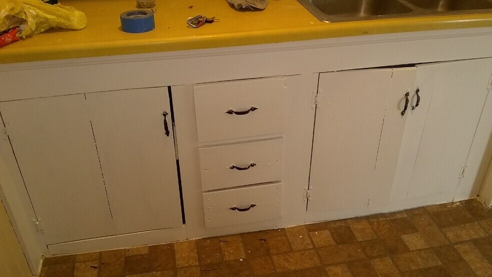 Building Photo - 7 Ames St