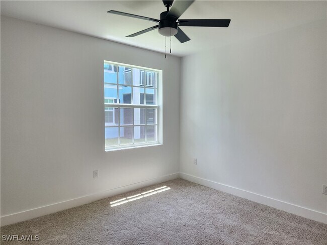 Building Photo - 26401 Coco Cay Cir