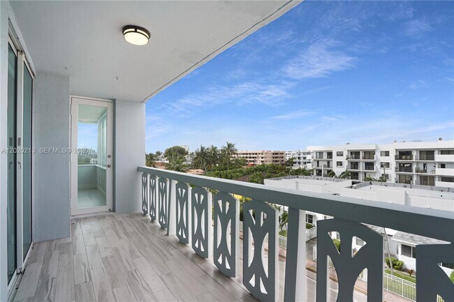 Building Photo - 8233 Harding Ave