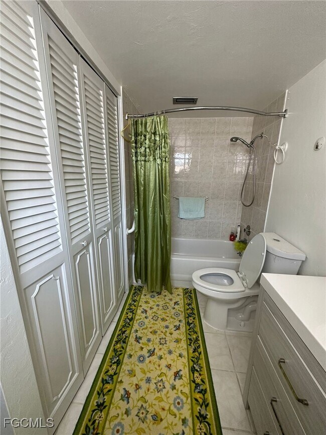 Building Photo - 2828 Jackson St