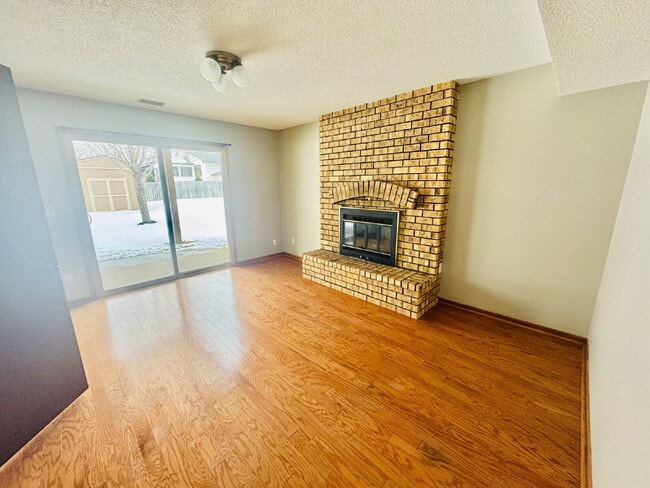 Building Photo - 7349 York Ave N