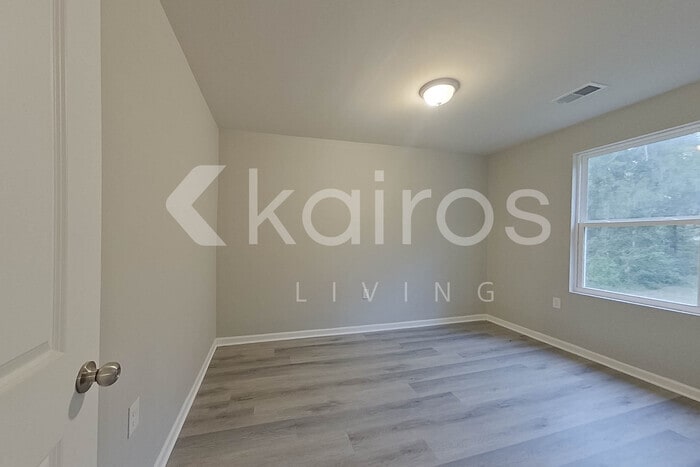 Building Photo - 236 Sunrise Cir