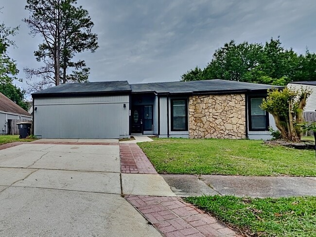 Building Photo - 8148 Coralberry Ln W