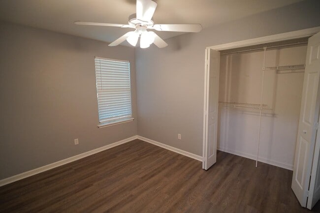 Building Photo - 731 Ty Ty Rd