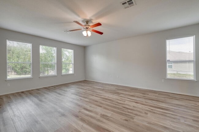 Building Photo - 9104 China Rose Dr