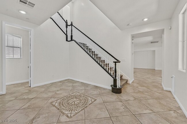 Building Photo - 3141 Degas Tapestry Ave