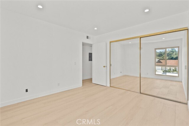 Building Photo - 23675 Park Capri