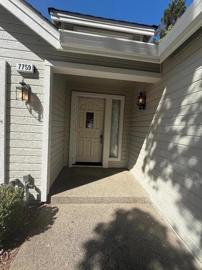 Building Photo - 7759 Beltane Dr