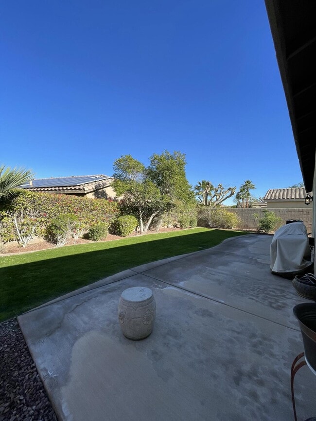 Building Photo - 1122 Oro Ridge