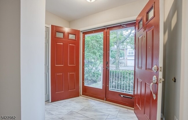 Building Photo - 30 Birch Terrace