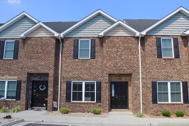 Primary Photo - 162 Cedar Point Ln