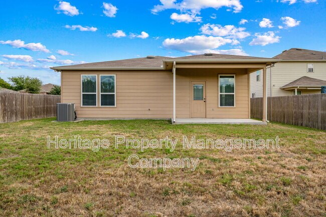 Building Photo - 9523 Bent Tree Holw