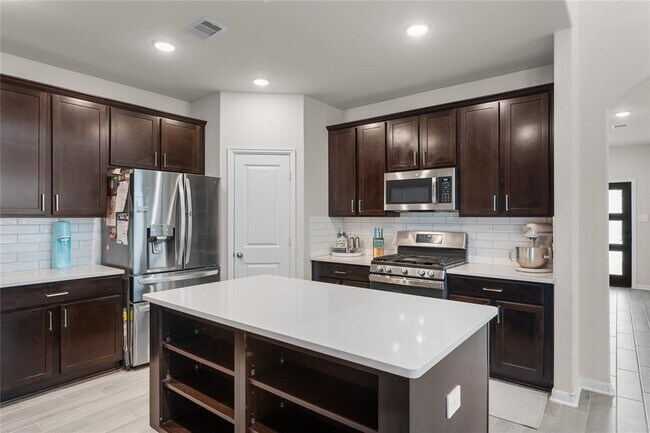 Building Photo - 1226 Tilia Crk Ln