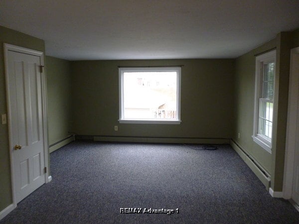 Building Photo - 679 Pleasant St