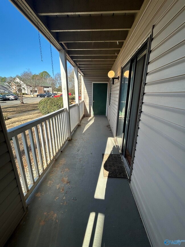 Building Photo - 6620 Willow Pointe Dr NW