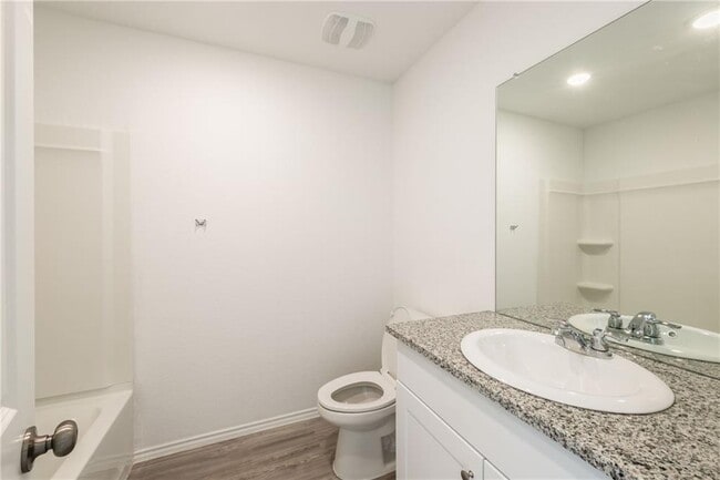 Building Photo - 2867 Rosefinch