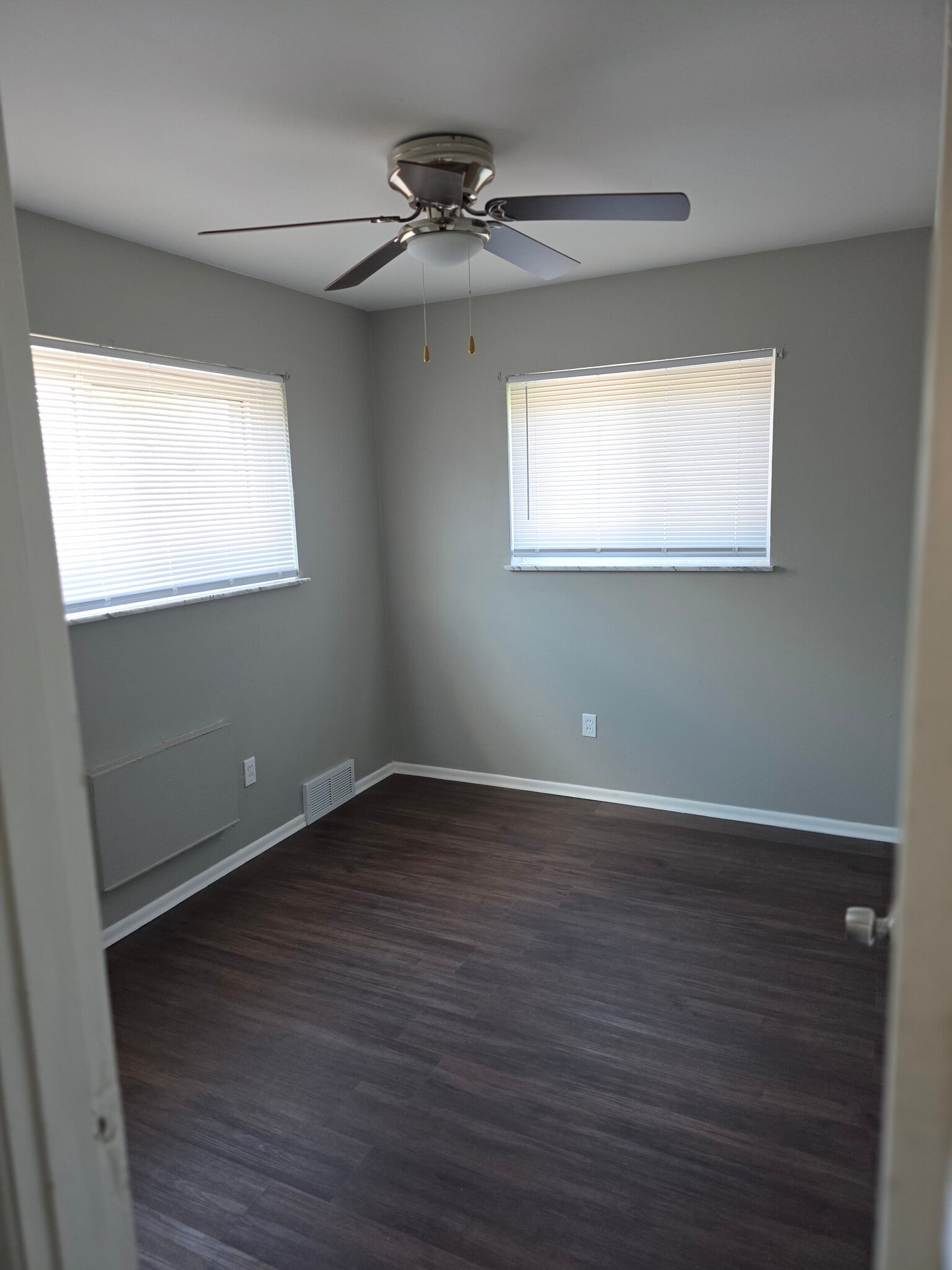 bedroom - 5421 Bermuda Dr
