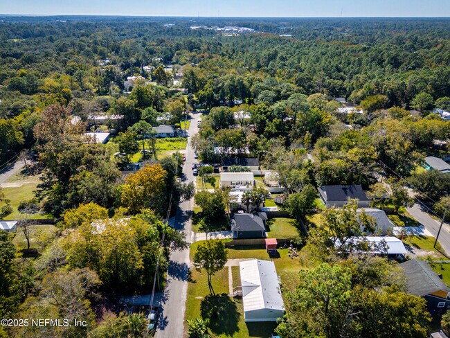 Building Photo - 501 Aiken St