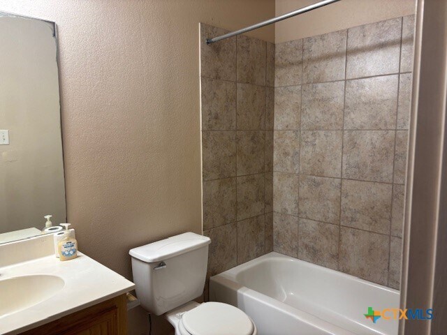 Building Photo - 1312 Nicholas Cir