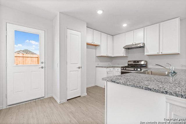 Building Photo - 10231 Asta Trl