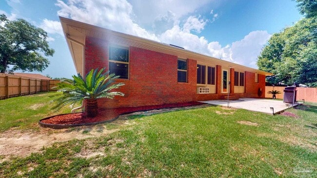 Building Photo - 4444 Piedmont Way