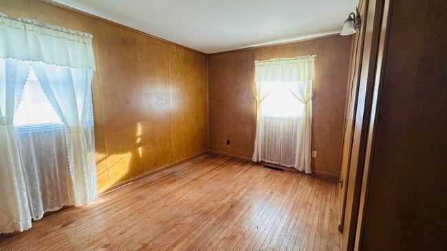 Building Photo - 1031 Field Dr