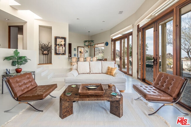 Building Photo - 57425 Palm Seco Cir