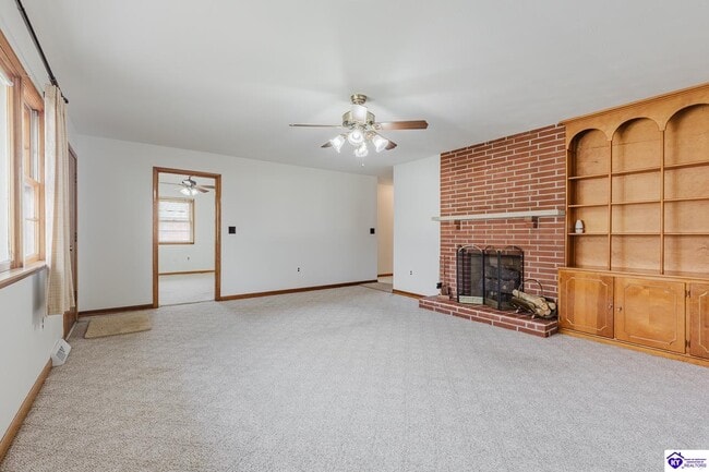 Building Photo - 509 N Mantle Ave