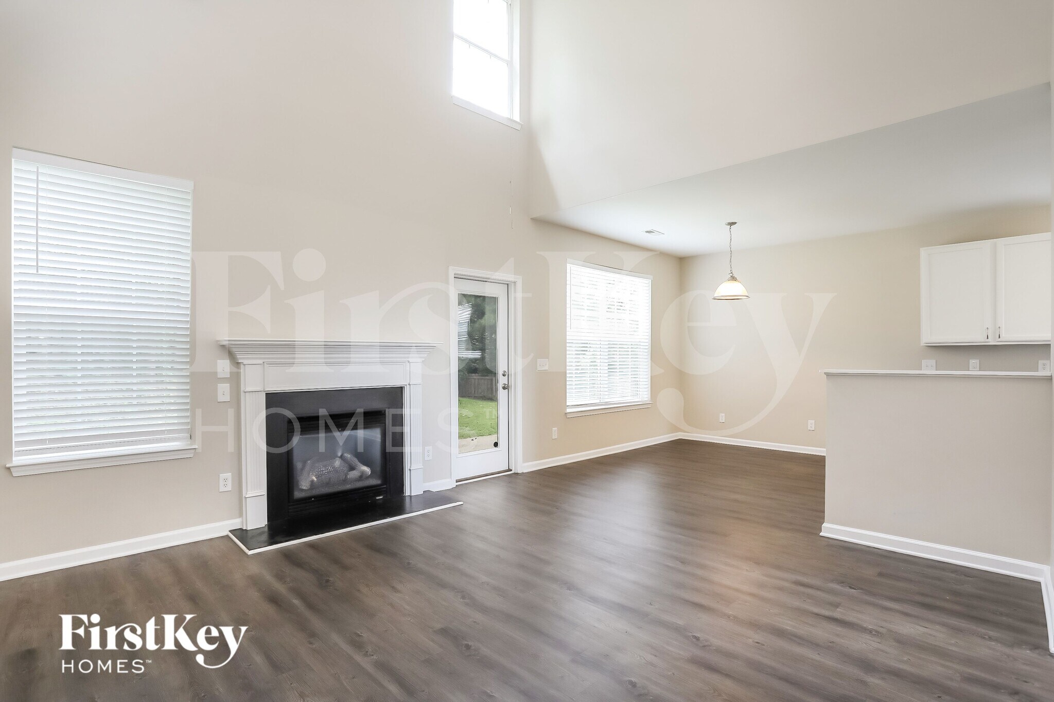 Building Photo - 1104 Washhouse Ln