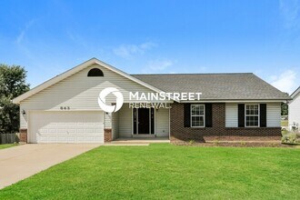 Building Photo - 3 Bedroom Pet-Friendly Home in OFALLON, MO...