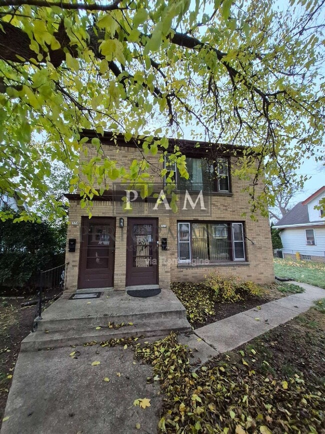 Building Photo - 328 N 68th St