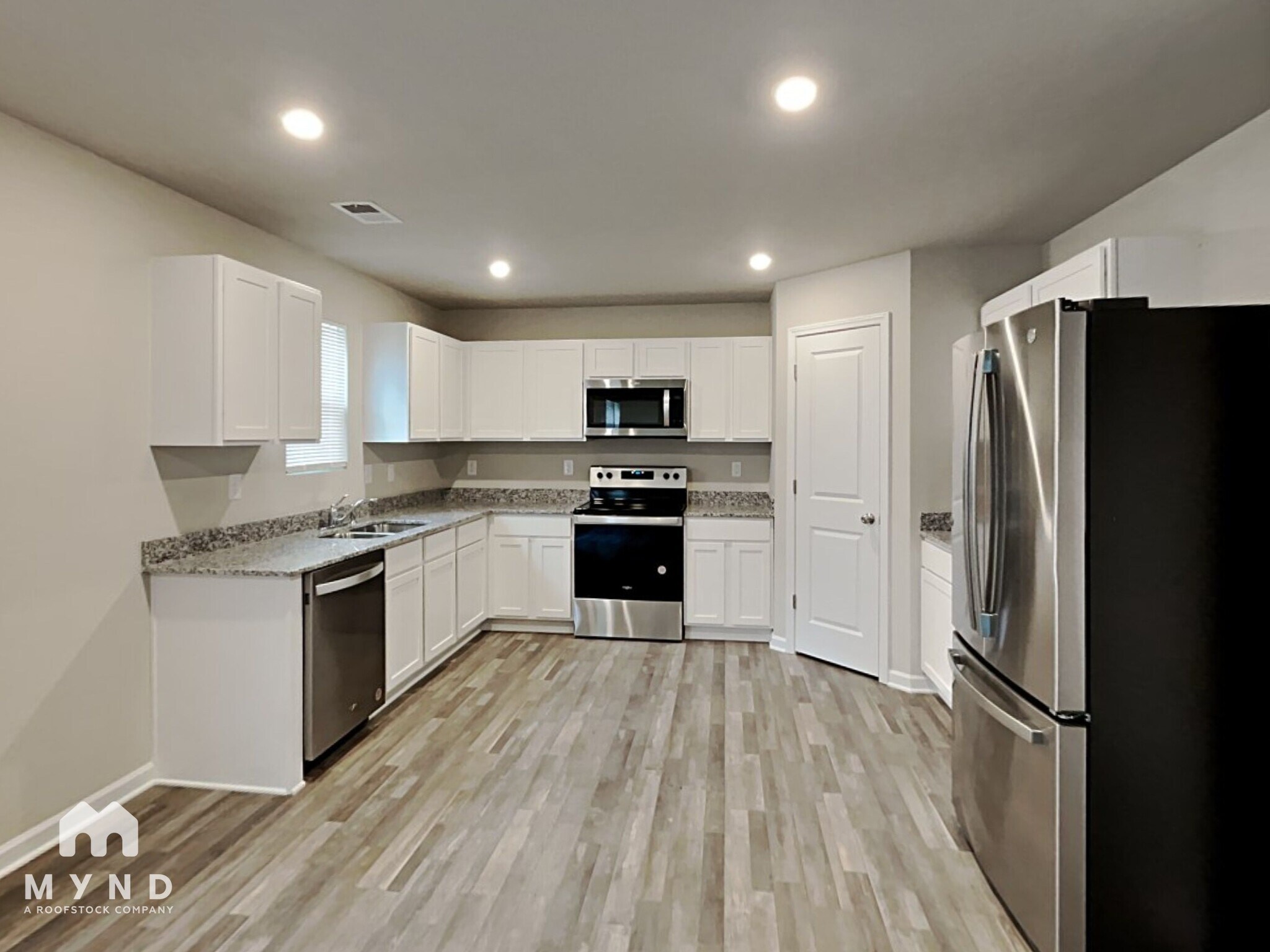 Building Photo - 352 Indian Lake Trail