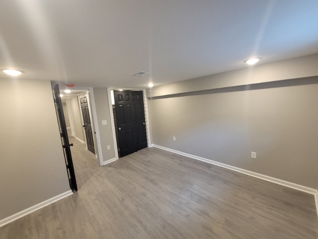 Building Photo - 1409 N Patterson Park Ave