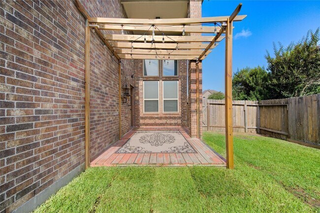 Building Photo - 6027 Mystic Berry Dr