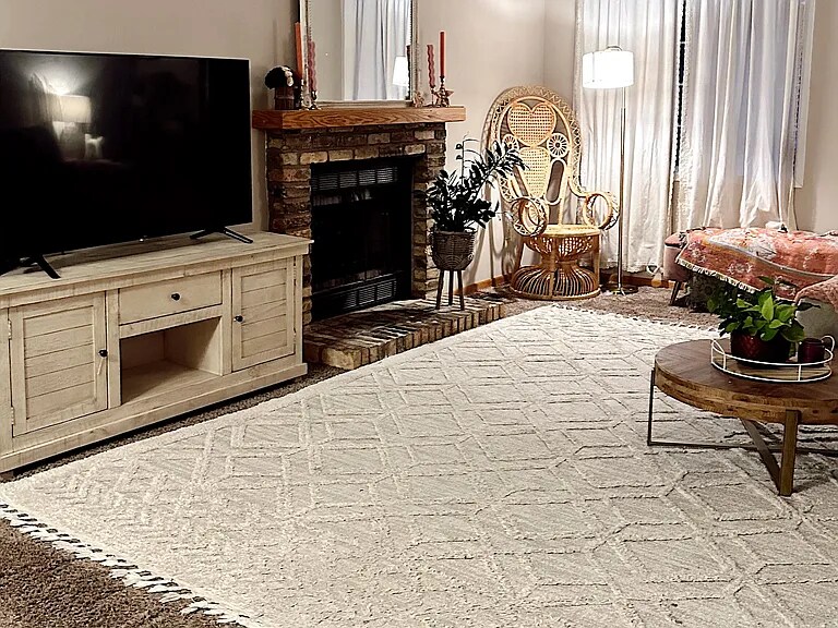 Building Photo - 9902 Fillmore St NE