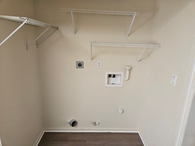 Building Photo - 1241 Santa Cora Ave