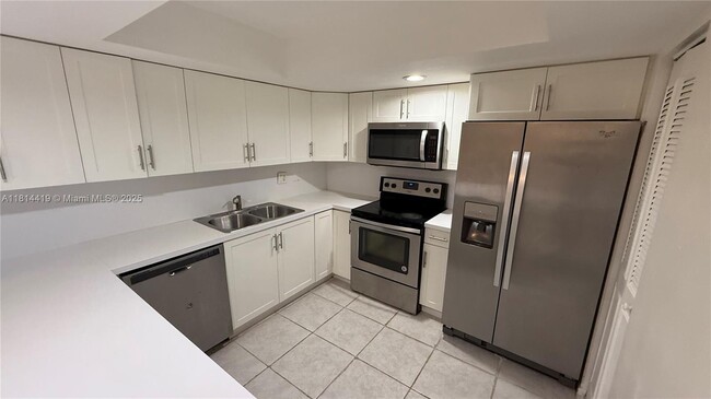 Building Photo - 2611 NW 47th Ln