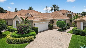 Building Photo - 4465 Barclay Fair Way
