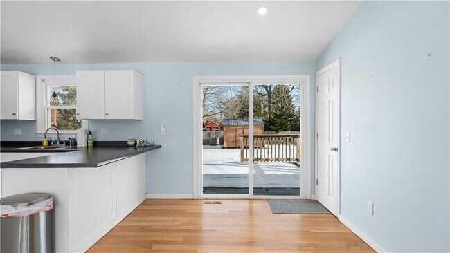 Building Photo - 82 Primrose Dr