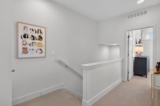Building Photo - 2124 Alcott Way